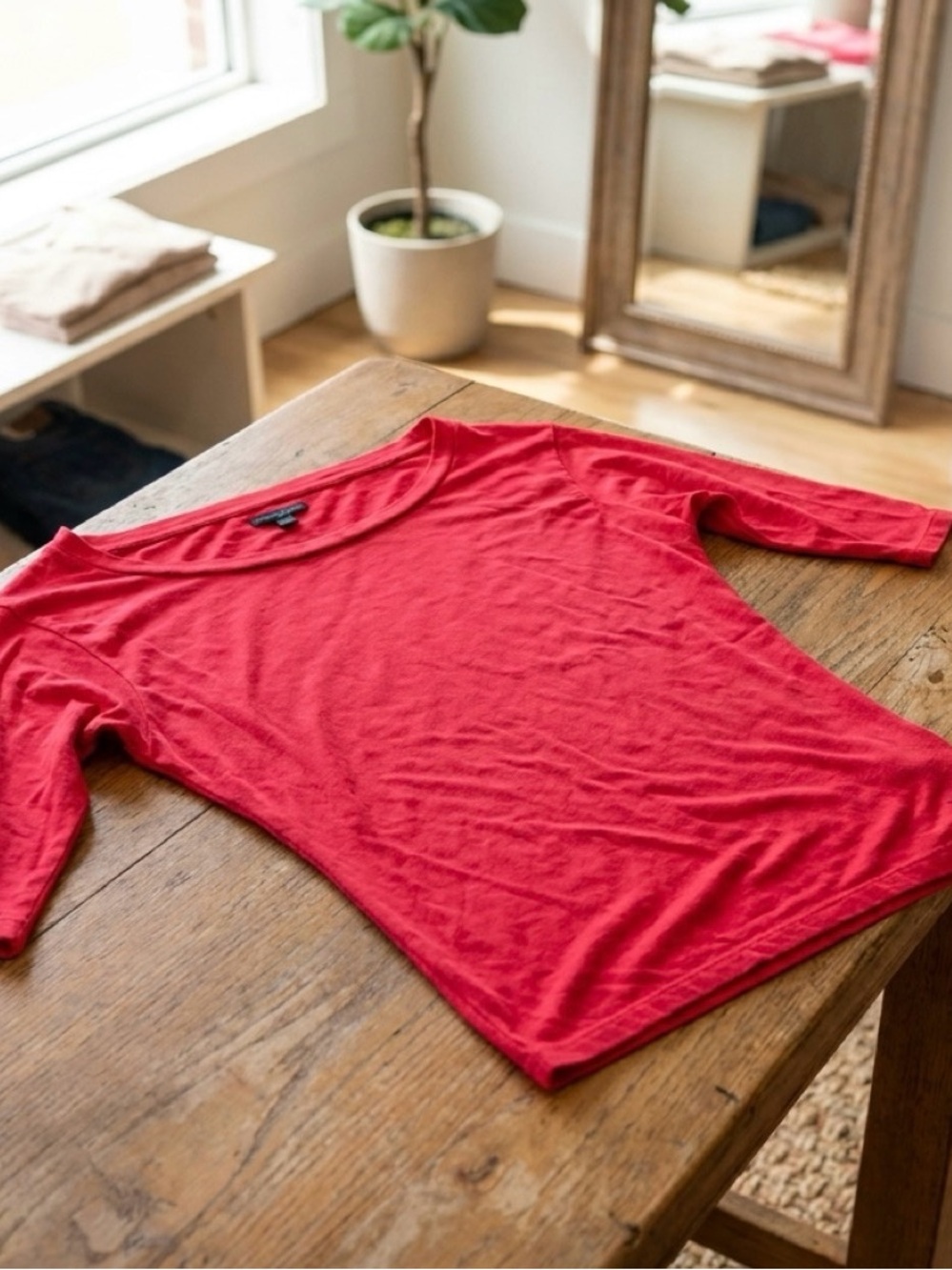 American Eagle Outfitters Red Scoop Neck Long Sleeve Tee